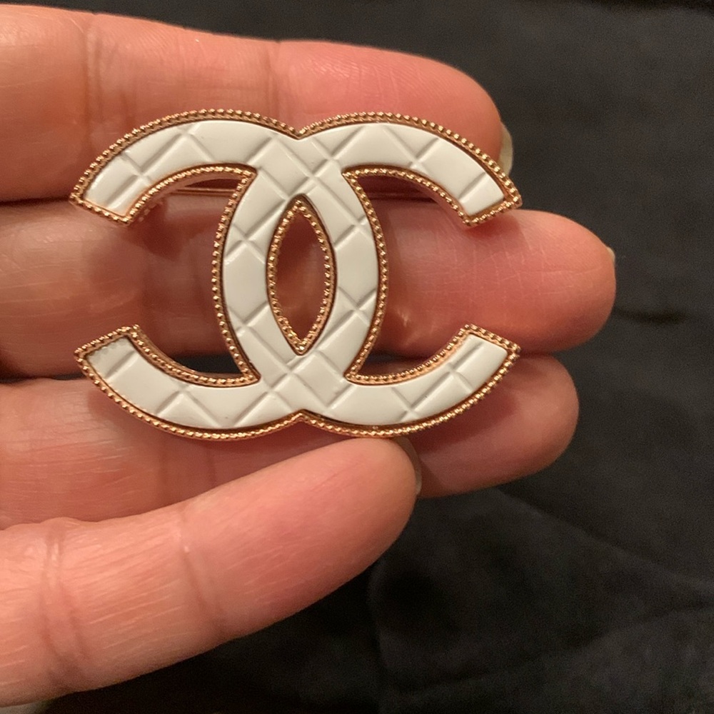 Brooch
